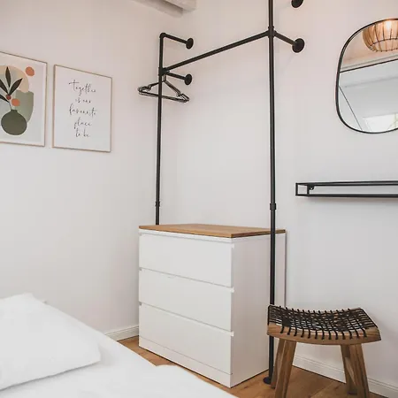 Senden 5 Anni Крумхёрн