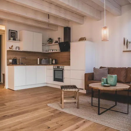 Senden 5 Anni Apartment